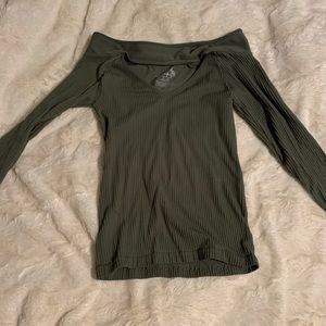 FREE PEOPLE KEY HOLE CUT OUT TOP